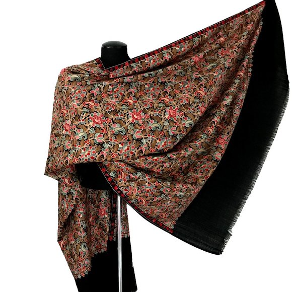Warm and cozy scarf, evening shoulder wrap, Travel and wedding wrap, Pashmina - Picture 5 of 8